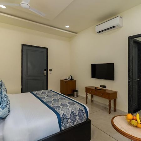 Hotel Traavista Aravali Mahal Udajpur Exteriér fotografie