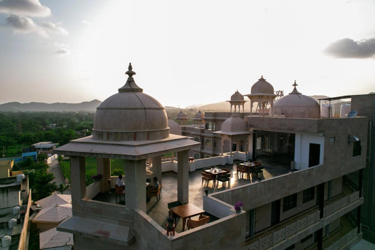 Hotel Traavista Aravali Mahal Udajpur Exteriér fotografie