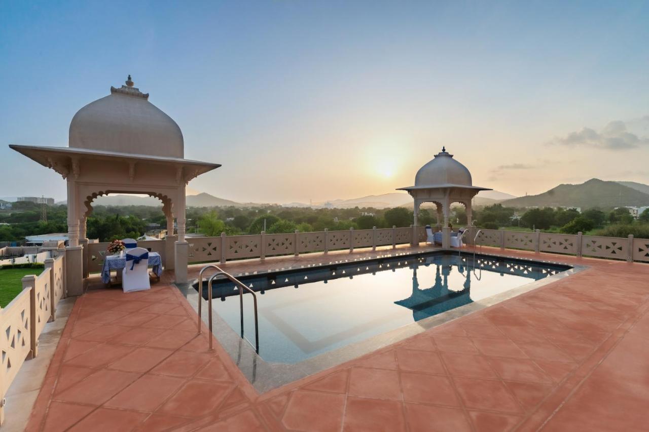 Hotel Traavista Aravali Mahal Udajpur Exteriér fotografie