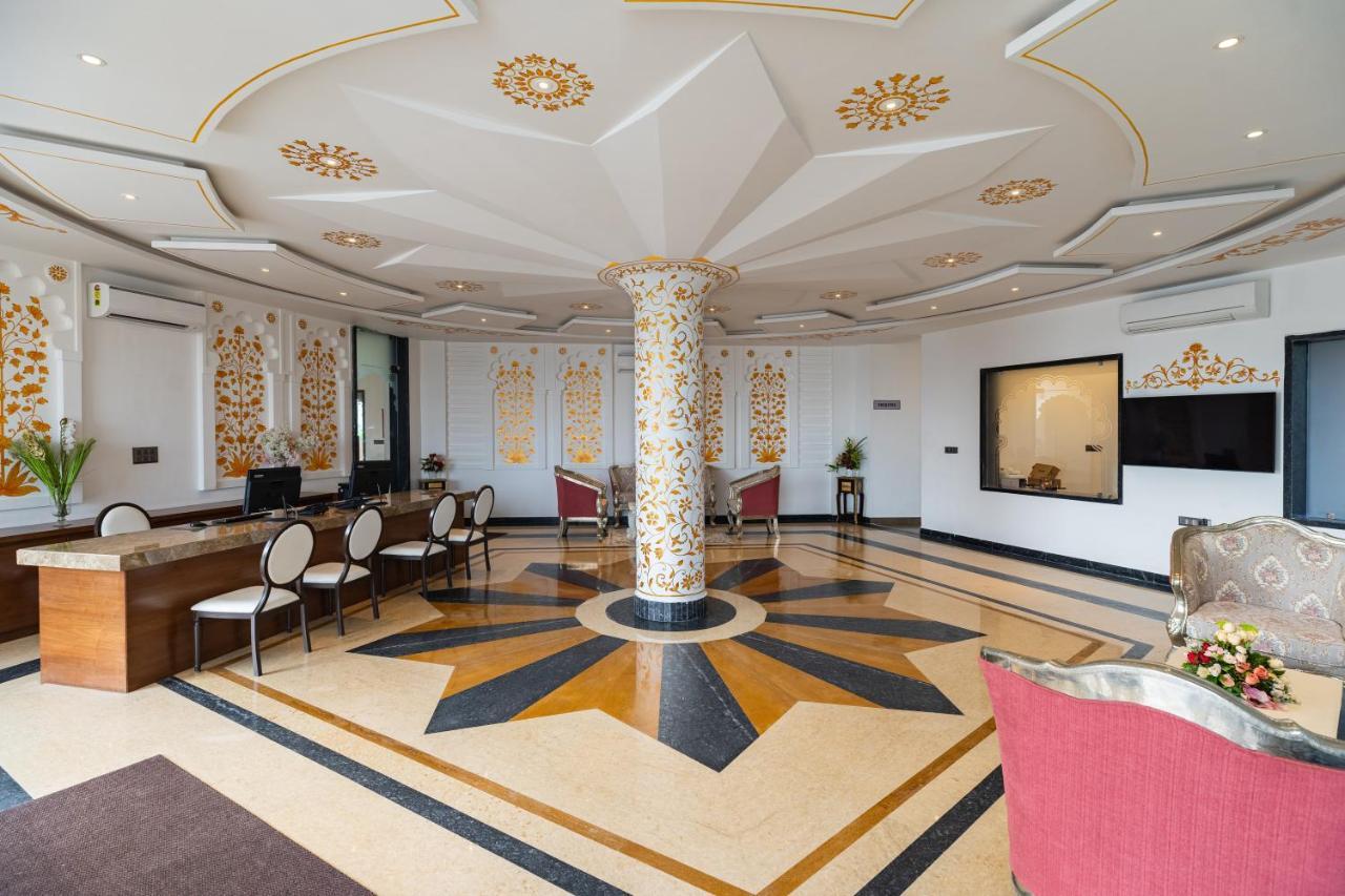 Hotel Traavista Aravali Mahal Udajpur Exteriér fotografie