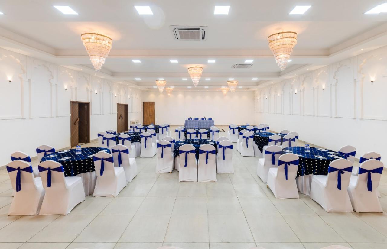 Hotel Traavista Aravali Mahal Udajpur Exteriér fotografie