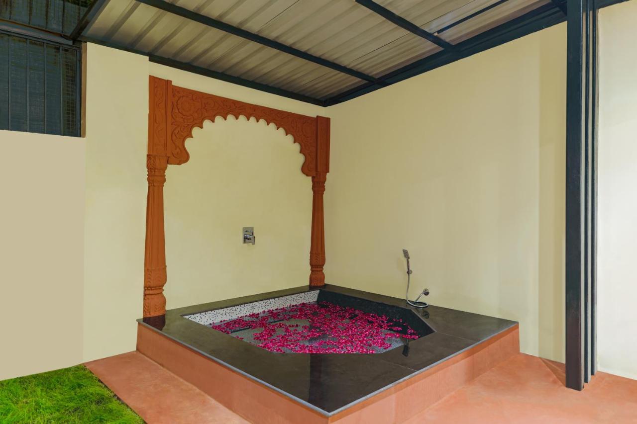 Hotel Traavista Aravali Mahal Udajpur Exteriér fotografie